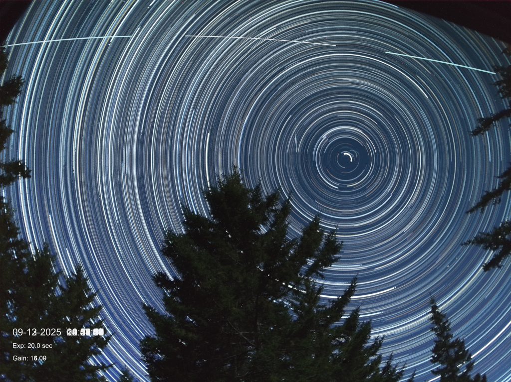 2025-09-13 08:01 Star Trails ISS